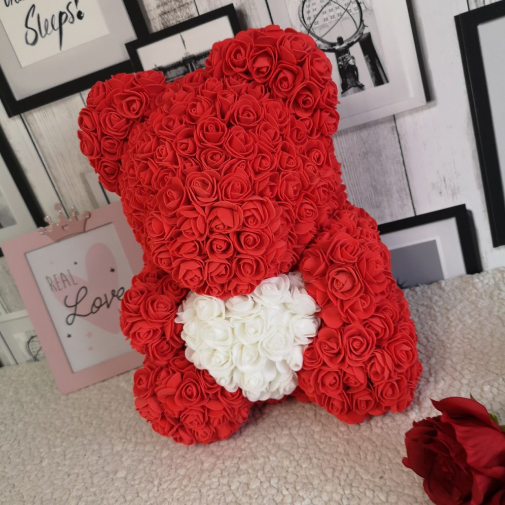 Miś z Róż 40cm czerwony z sercem Exclusive Rose Bear™ 2