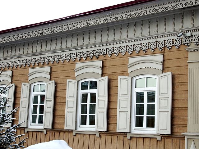 Nowatorskie okna oraz z drewna i drewniano – aluminiowe
